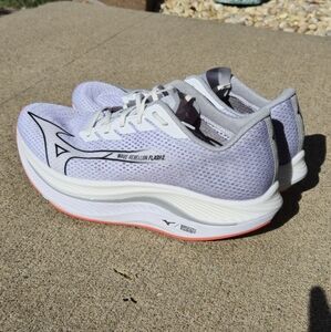 Mizuno Wave Rebellion Flash 2